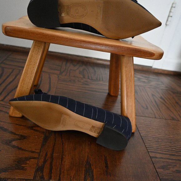 Brooks Brothers Red Fleece Pointed Toe Flats – Navy with White Stitching – 9 - Picture 7 of 8